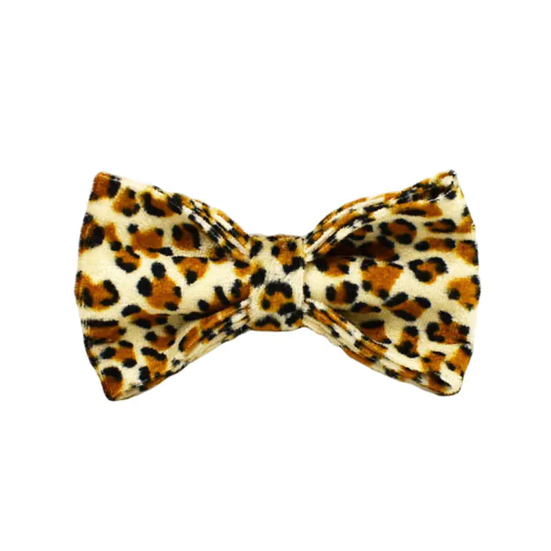 Essential Dog Gear – Leopard Print  Leash And Collar Set